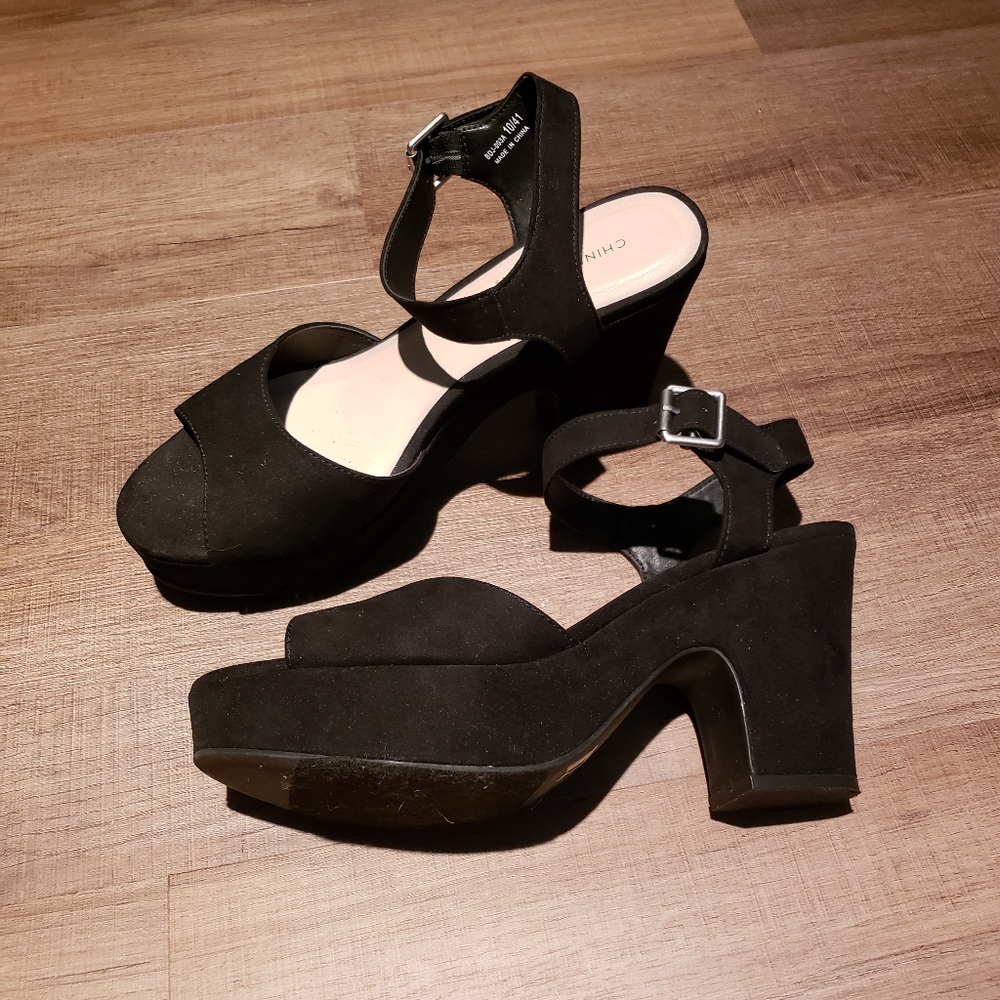 Chinese Laundry Chunky Heels